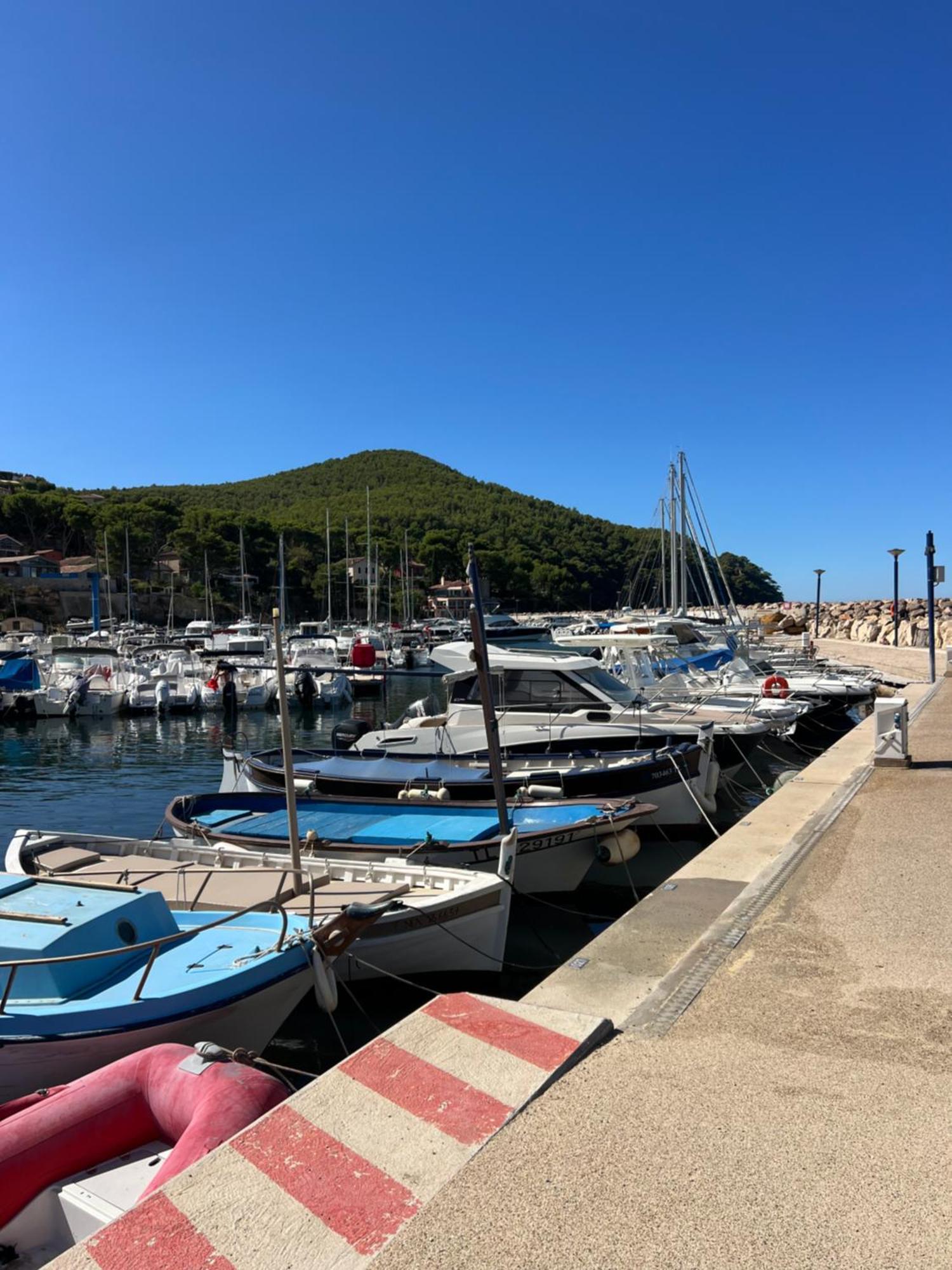 Duplex Cosy Bord De Mer Saint-Cyr-sur-Mer Exterior photo
